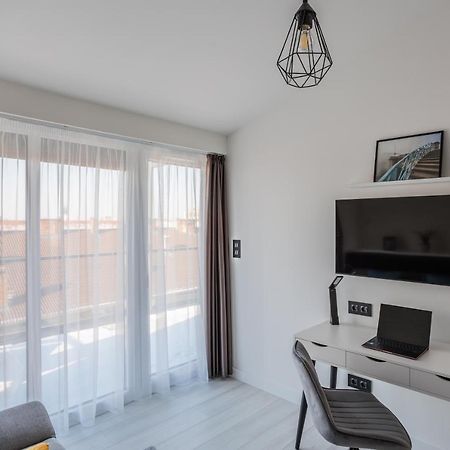 Noir Hotel - Penthouse Apartman Szeged Ngoại thất bức ảnh
