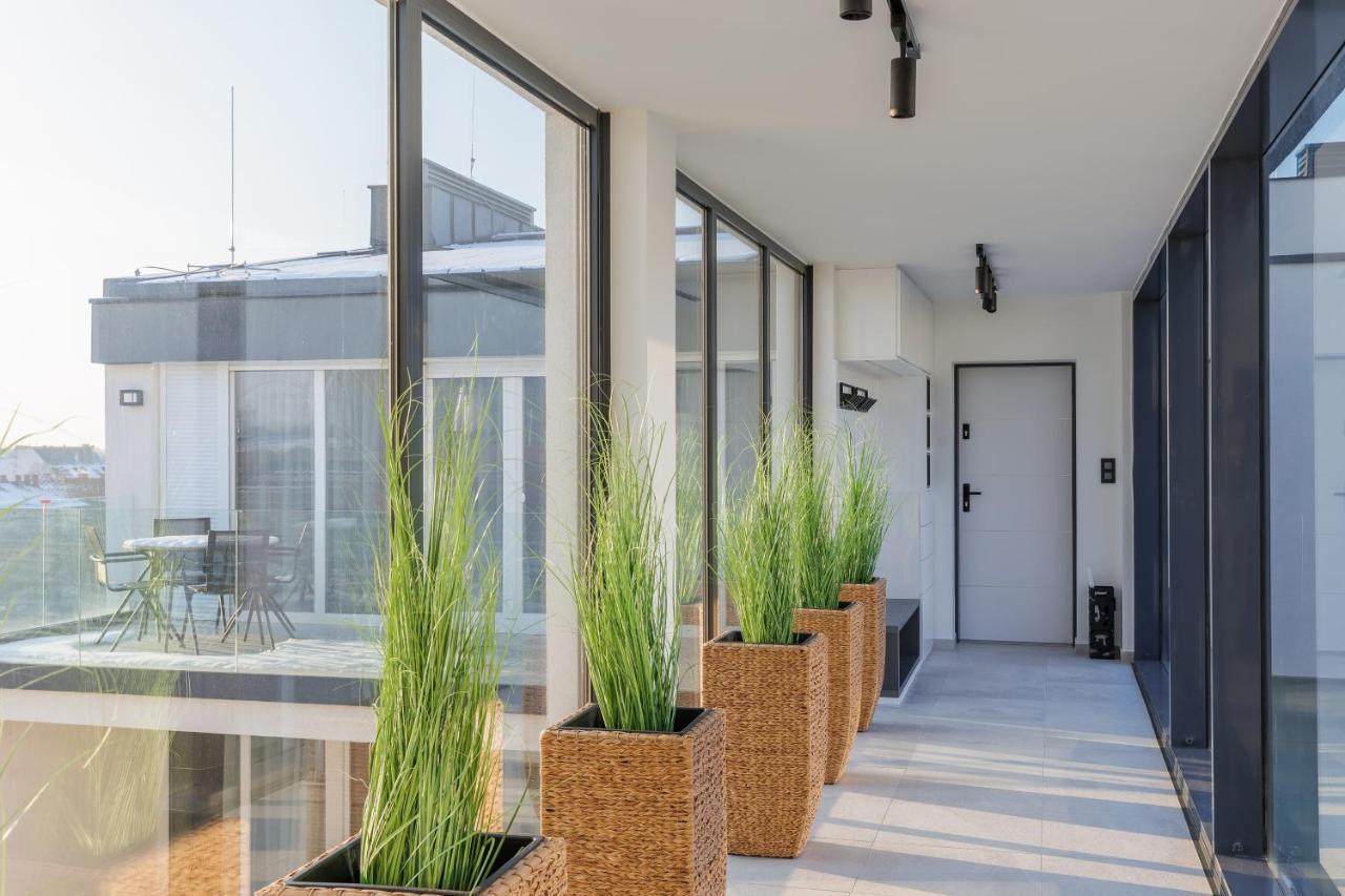 Noir Hotel - Penthouse Apartman Szeged Ngoại thất bức ảnh
