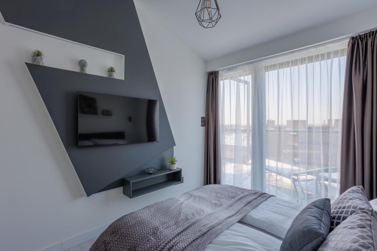 Noir Hotel - Penthouse Apartman Szeged Ngoại thất bức ảnh